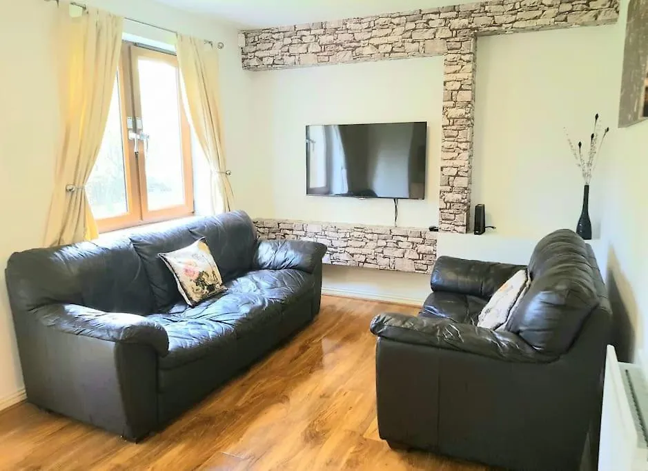 אדינבורו Lovely 2 Bdr Apartment In Dalry / Near Haymarket