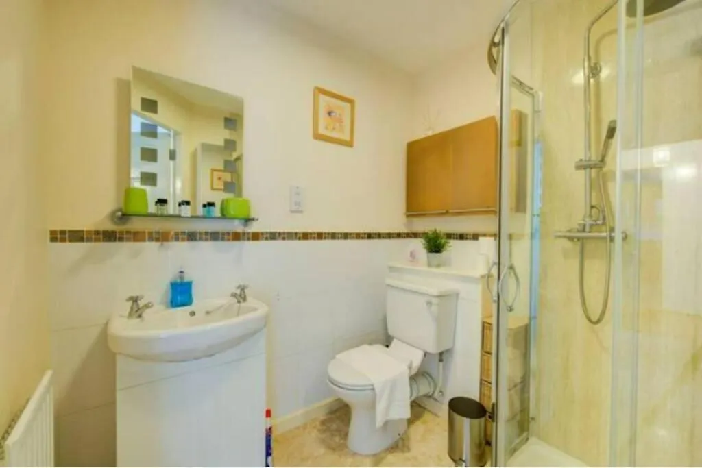 אדינבורו Lovely 2 Bdr Apartment In Dalry / Near Haymarket