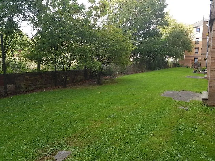 אדינבורו Lovely 2 Bdr Apartment In Dalry / Near Haymarket 0*,